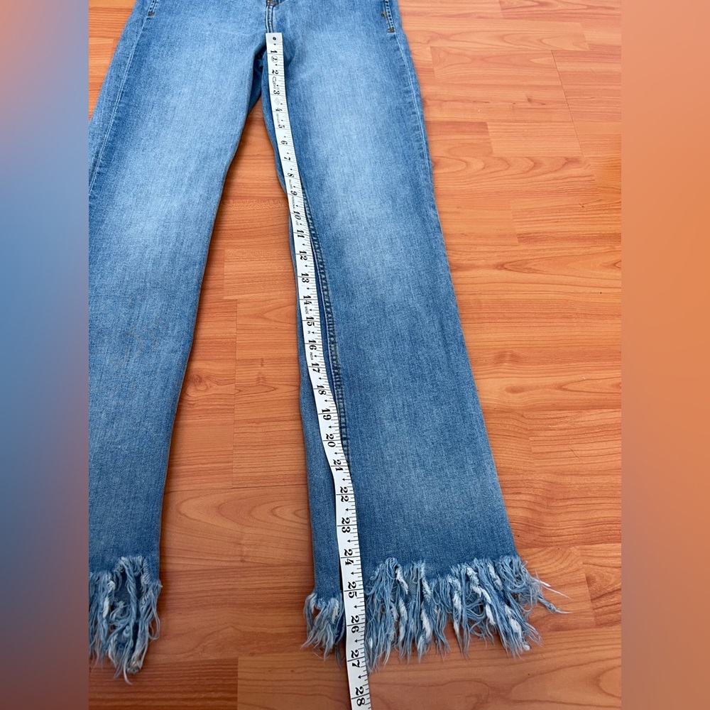 Zara High Rise Fringe Hem Denim Jeans - Picture 4 of 5